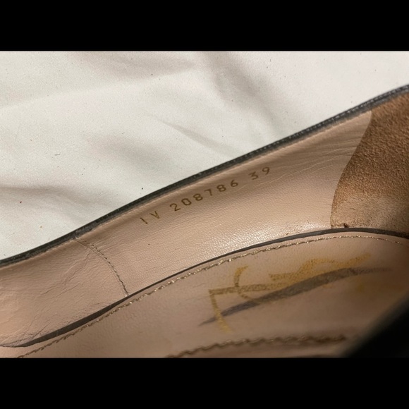 Authentic Yves Saint Laurent Tribtoo Pumps - Picture 5 of 6